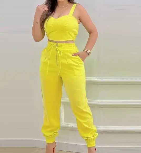 

2 Piece Set Women Outfit Summer Fashion Plain Square Neck Sleeveless Tank Top & Casual High Waist Pocket Design Cuffed Pants Set