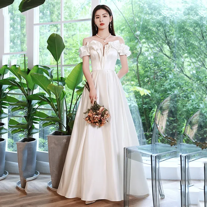 

Light Wedding Dresses Elegant Boat Neck Luxury Satin Wedding Gown A-line Bridal Dress Plus Size Vestido De Noiva