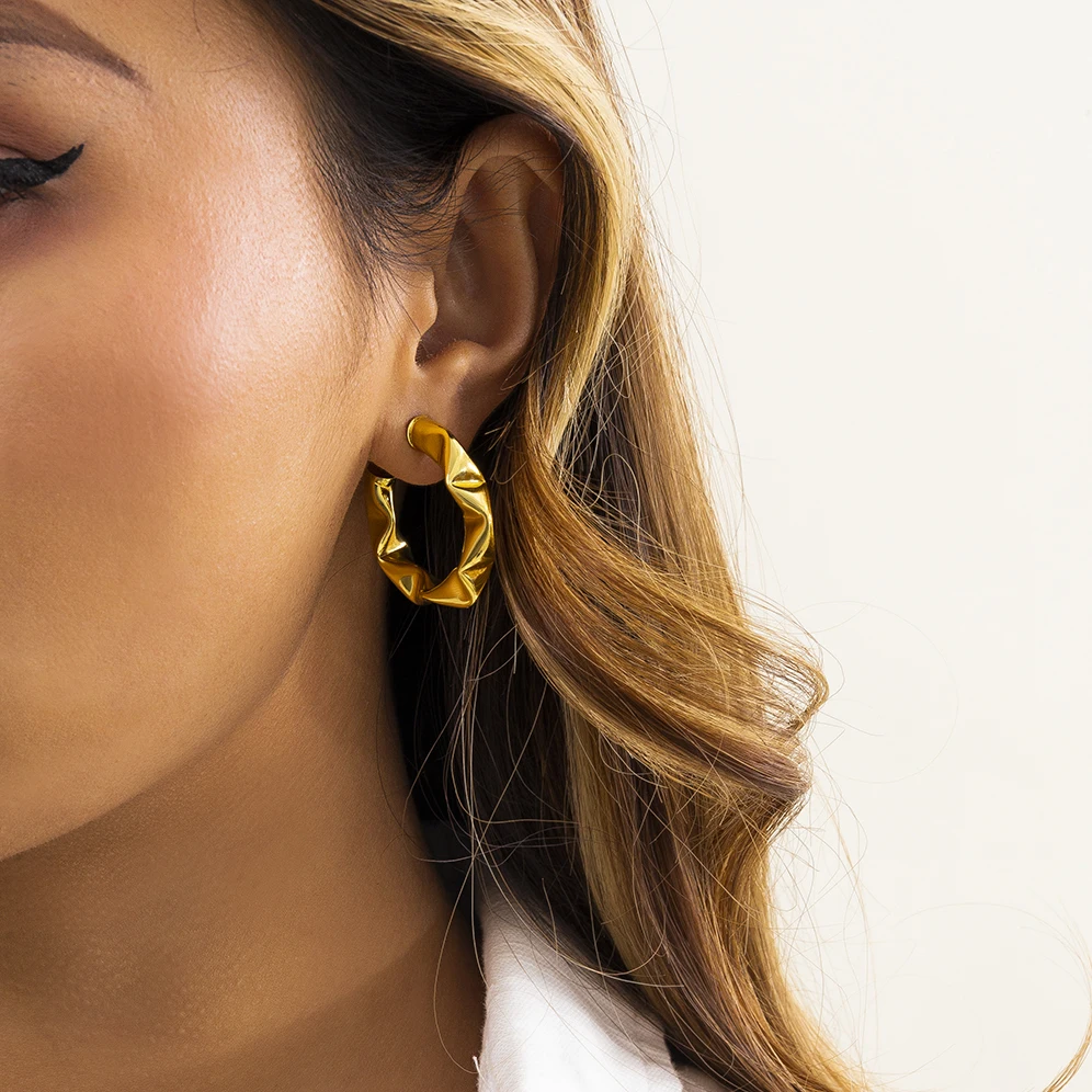 

Ingemark Fashion Statement 2022 Small Round Circle Stud Earrings Vintage Punk Gold Color Earrings Women Ear Jewelry Accessories