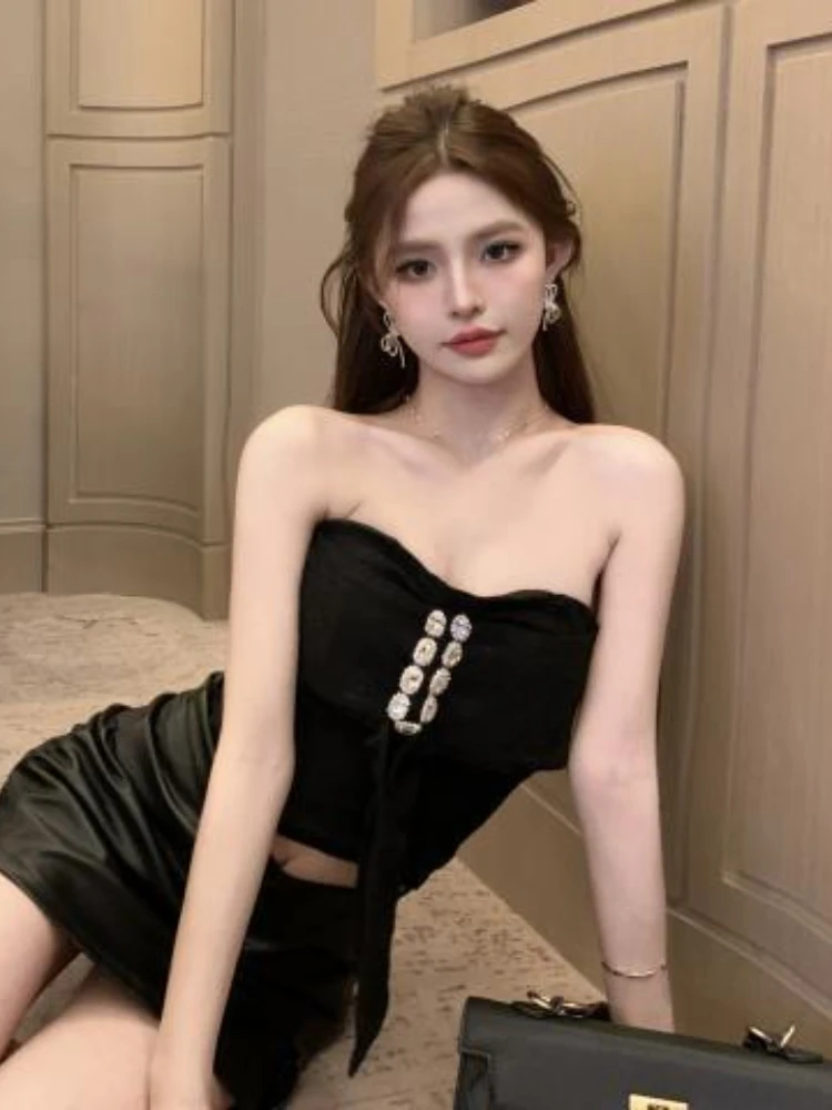 Кроп-топ женский с открытой спиной пикантная модная майка на бретельках туника в