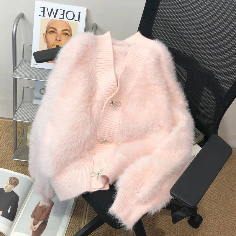 

Knitted cardigan sweater pink mink sweater coat women cardigan autumn thickened new loose V neck niche design cropped cardi 2023