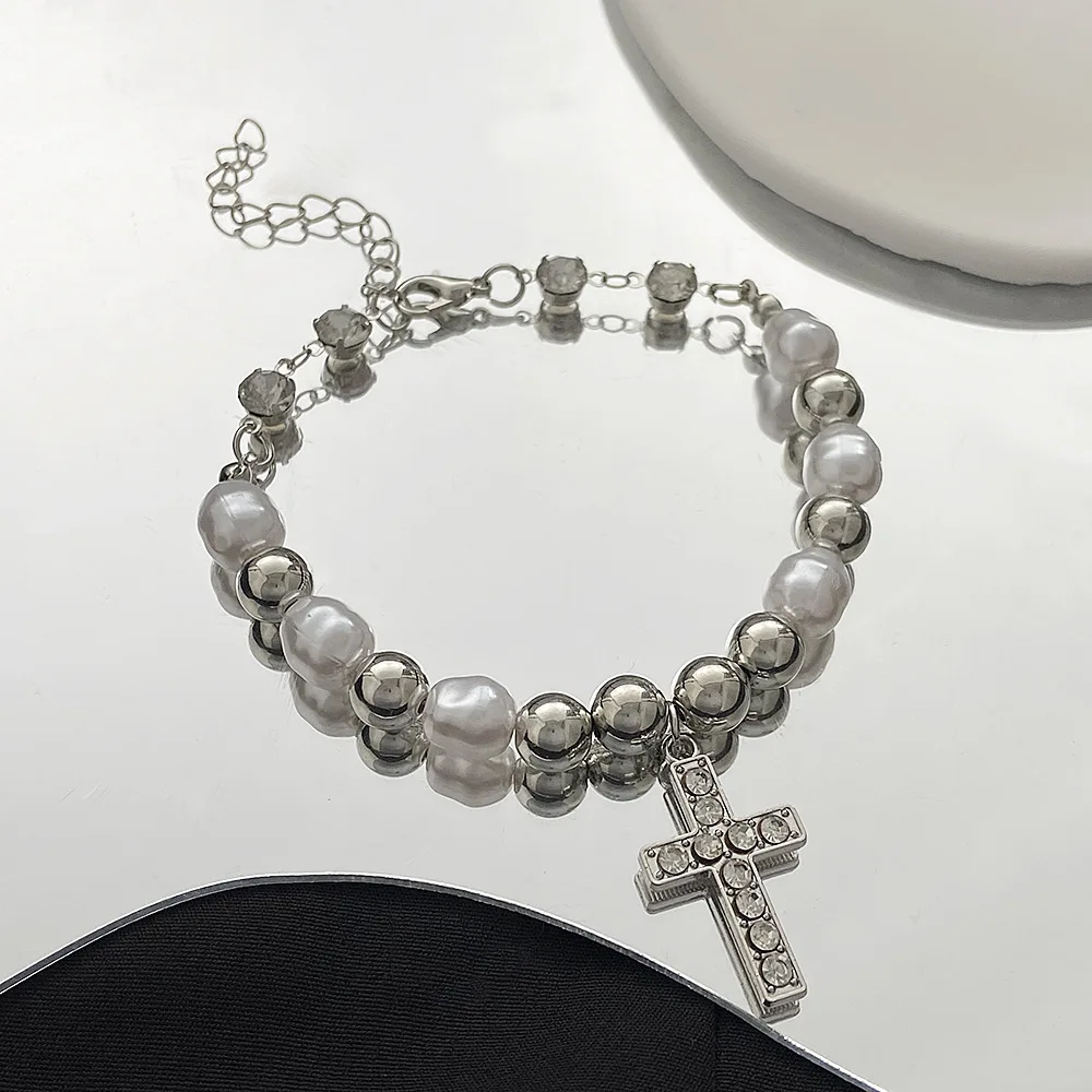 

Kpop Irregular Imitation Pearl Beaded Bracelet for Women Crystal Star Pentagram Zircon Cross Charm Bracelets Aesthetic Jewelry