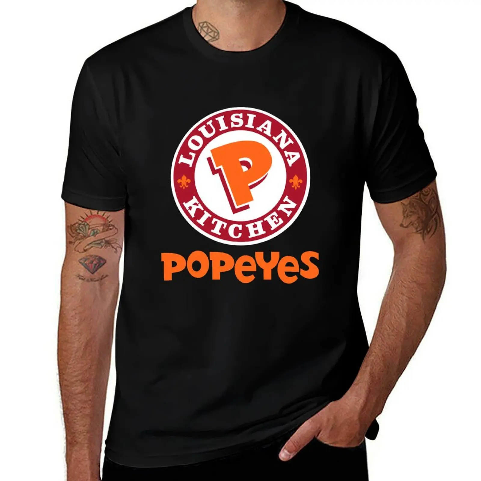 Фото Футболка с классическими логотипами Louisiana Kitchen Popeyes, свободного кроя, больших размеров №1