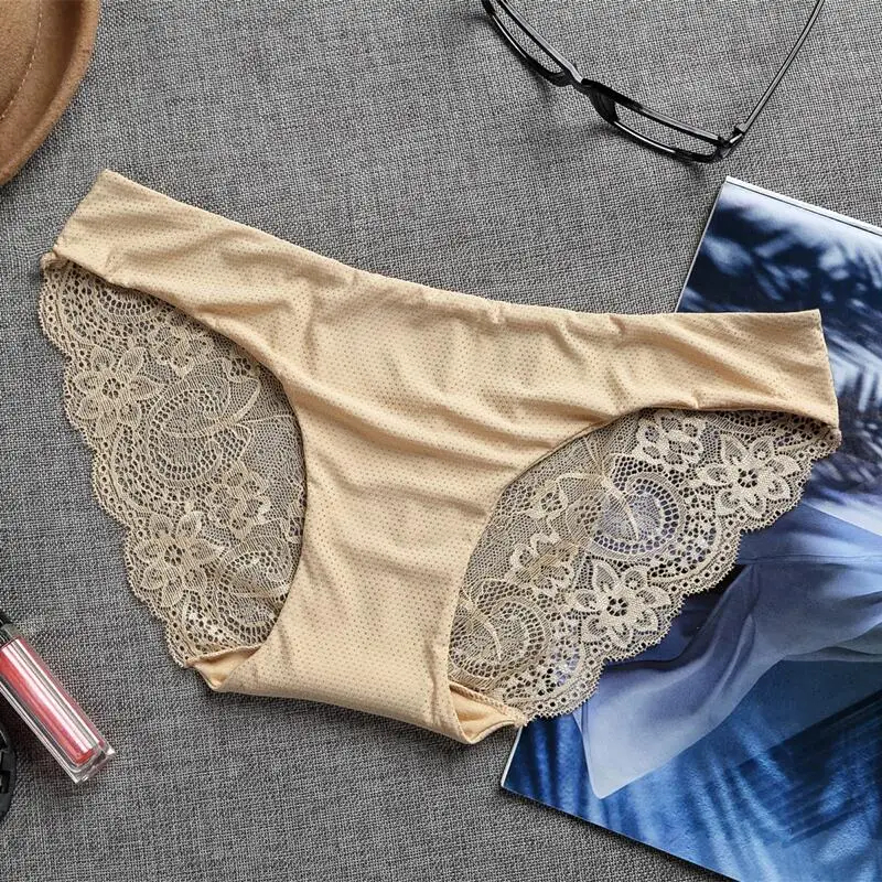 

Plus Size Sexy Temptation Lace Briefs Female Breathable Panties Soft and Comfortable Lingerie Underwear Underpants for Women