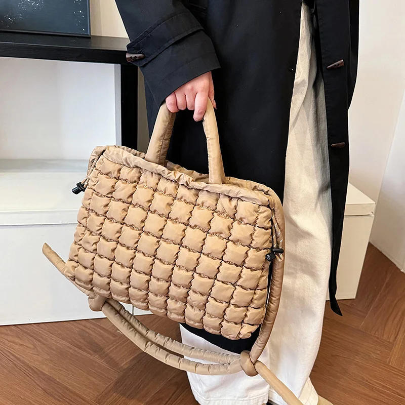 Модная брендовая пуховая сумка большая вместительная женская сумка-тоут зимняя