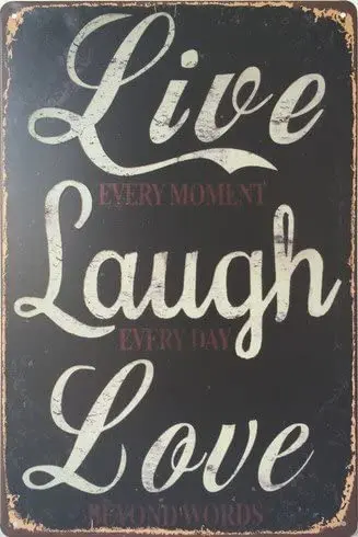 

Живой Смех Любовь Ретро винтажный металлический жестяной знак 12X8 дюймов