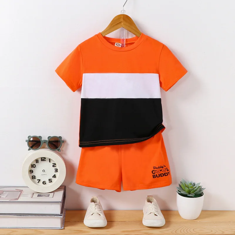 

Блузка с коротким рукавом и круглым вырезом, в стиле пэчворк, с надписью, оранжевая, комплект из 2 предметов, Дизайнерские комплекты одежды для мальчиков 12M-5T, 2023