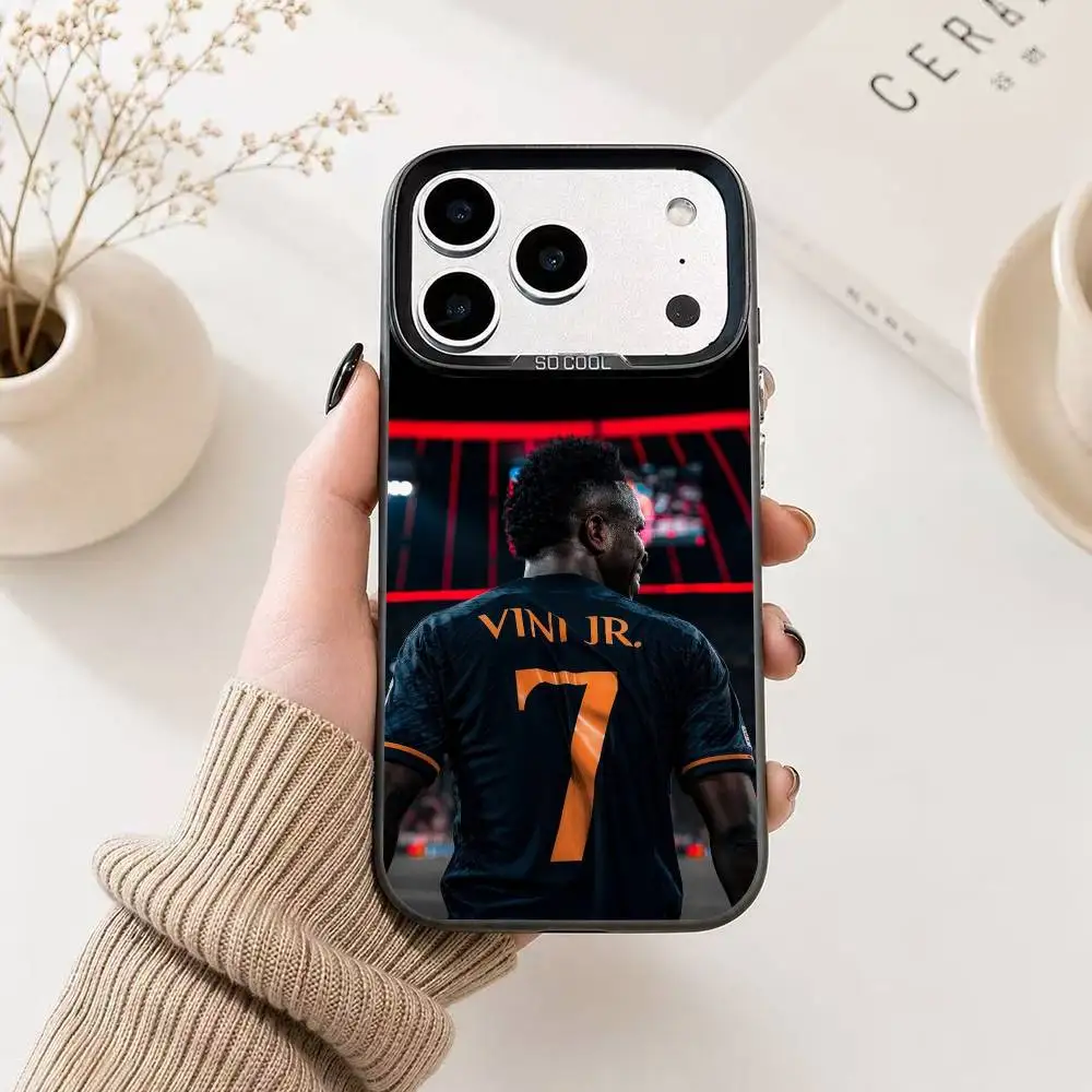 Фото Чехол для телефона с дизайном «Футбол для Винисиуса-младшего» для iPhone 17, 16, 15, 14, 13, 12, 11 Plus, Pro Max, XS, цветной, с серебряным покрытием внутри №2