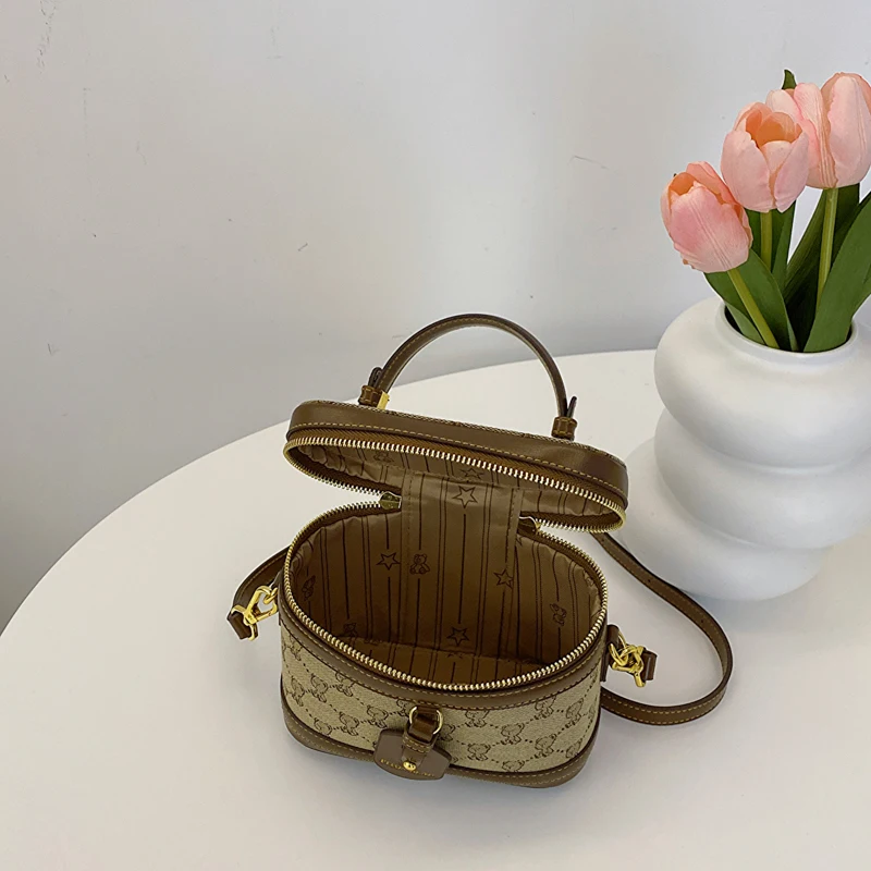 Женская сумка-мешок через плечо