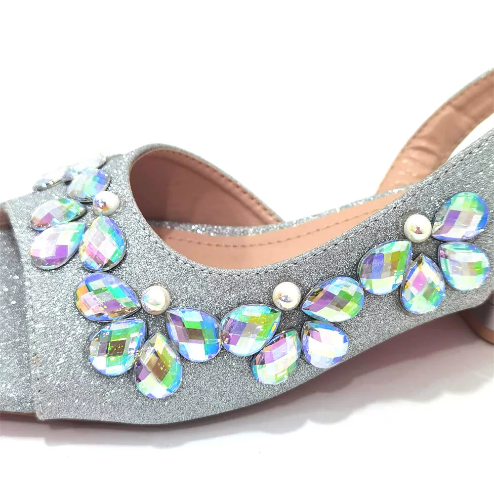 Фото Новые свадебные туфли INS на высоком каблуке с рыбьим носком, красочный комплект обуви и сумки с бриллиантовым дизайном для вечеринки в Нигерии №4
