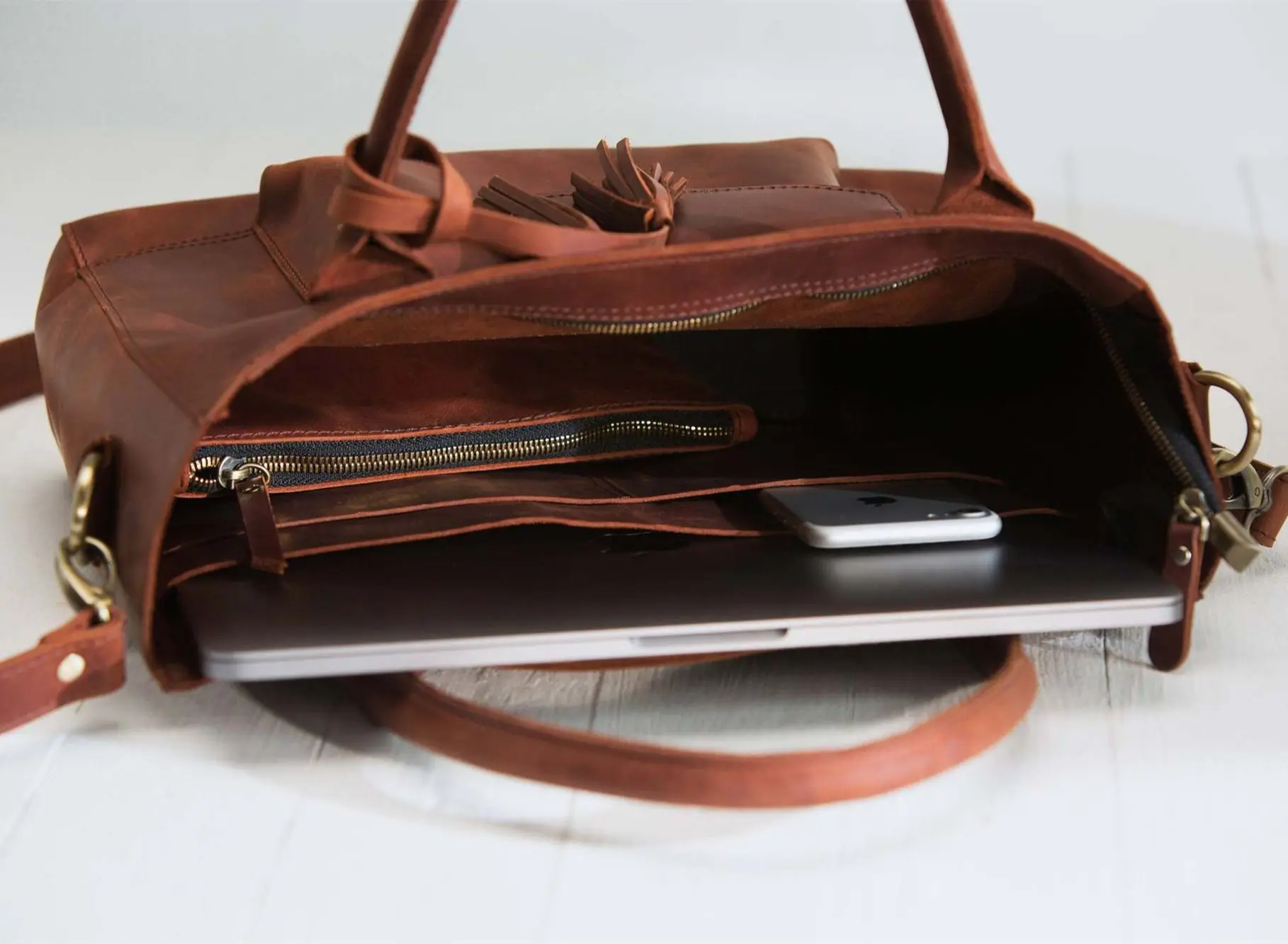 Brown PU Large Luxury Women Multifunction Tote Bags With PU Leather Strap Tassel Shoulder Bag For Business Travel Carry сумка Do