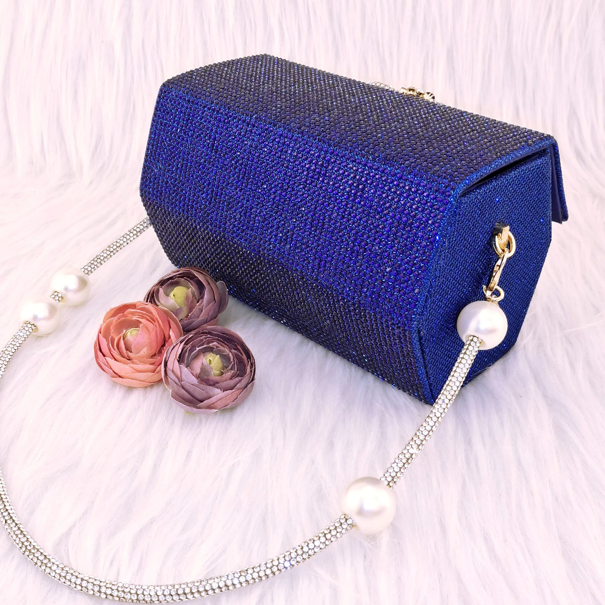 Red Diamond Clutch Commuter Bag Big Pearl Shoulder Ladies Bag Fashion Rhinestone Party Bag