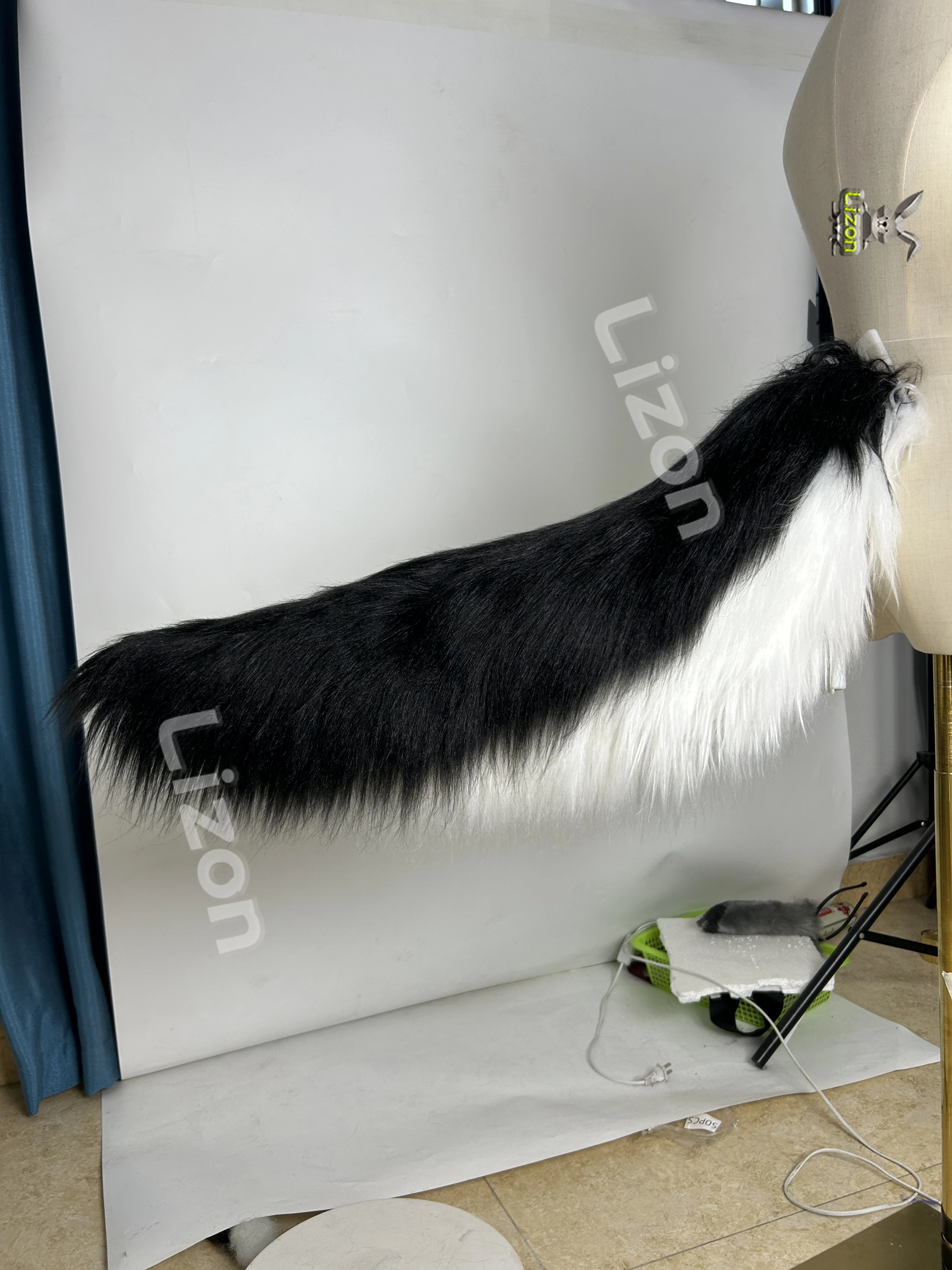 Большой пушистый хвост Loona Cosplay для косплея