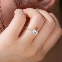 fashion ladies ring geometric square golden four claw set round diamond ring simple temperament girl engagement jewelry gift hot