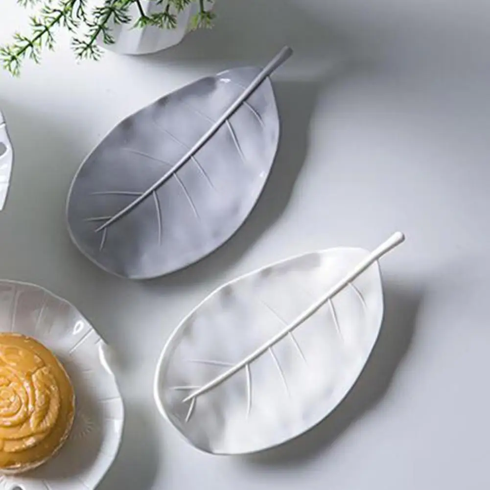 

Dropshipping!!Soap Dish Leaf Shape Self Draining PP Keep Sponge Dry Soap Tray for Bathroom
