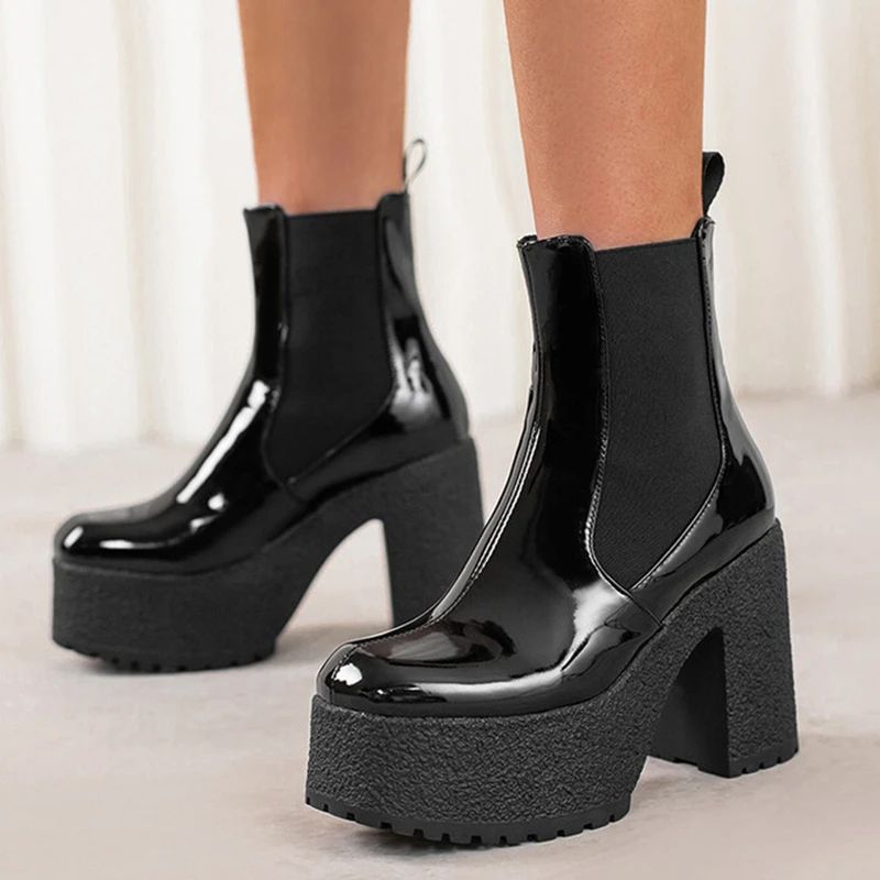 2022 Latest Fashion Black PU Patent Short Thick Sole Ankle Boots Stretch Soft Platform Chunky High Heel Boots Slip-on