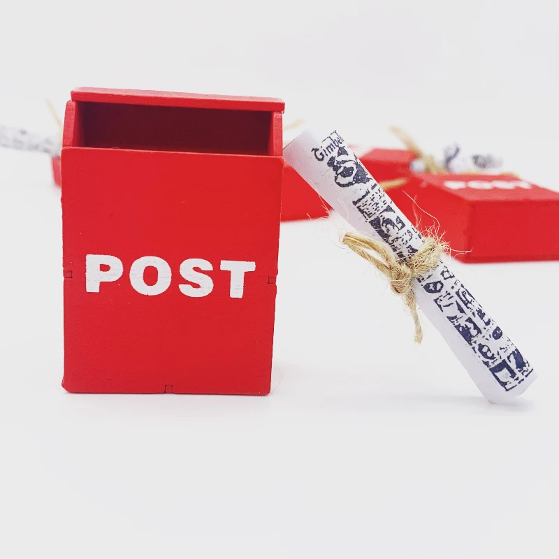 

2 комплекта 1:12 миниатюрный красный ретро-почтовый ящик для кукольного домика «сделай сам» Аксессуары для кукольного домика Декор Аксессуар...