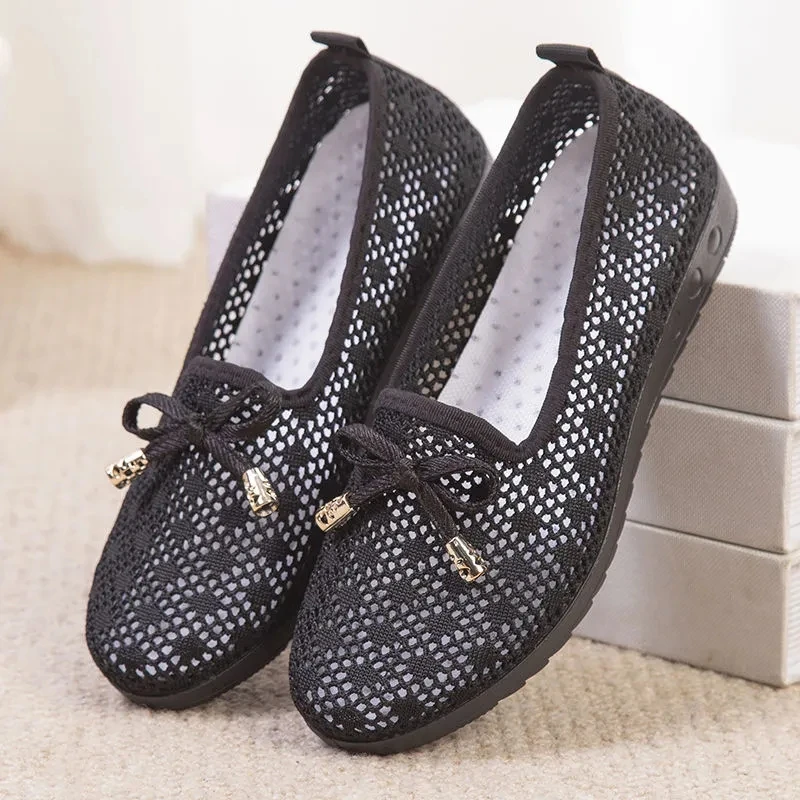 Туфли женские дышащие на плоской подошве с бантом |