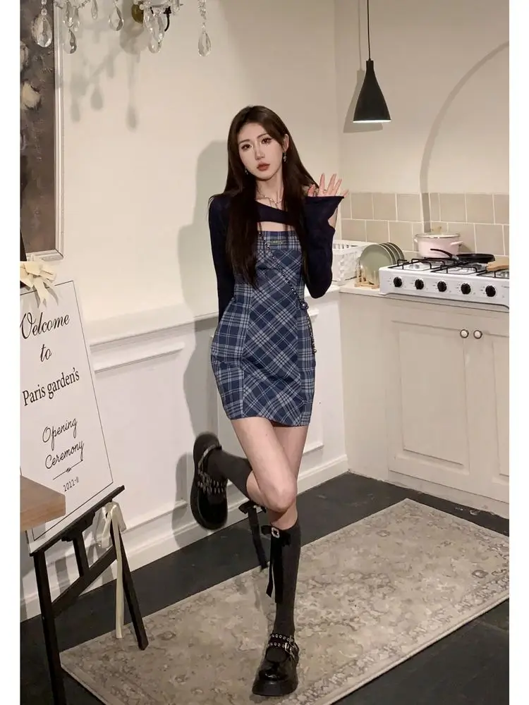 Женское платье с подтяжками в клетку летнее Новое милое и острые стройнящие