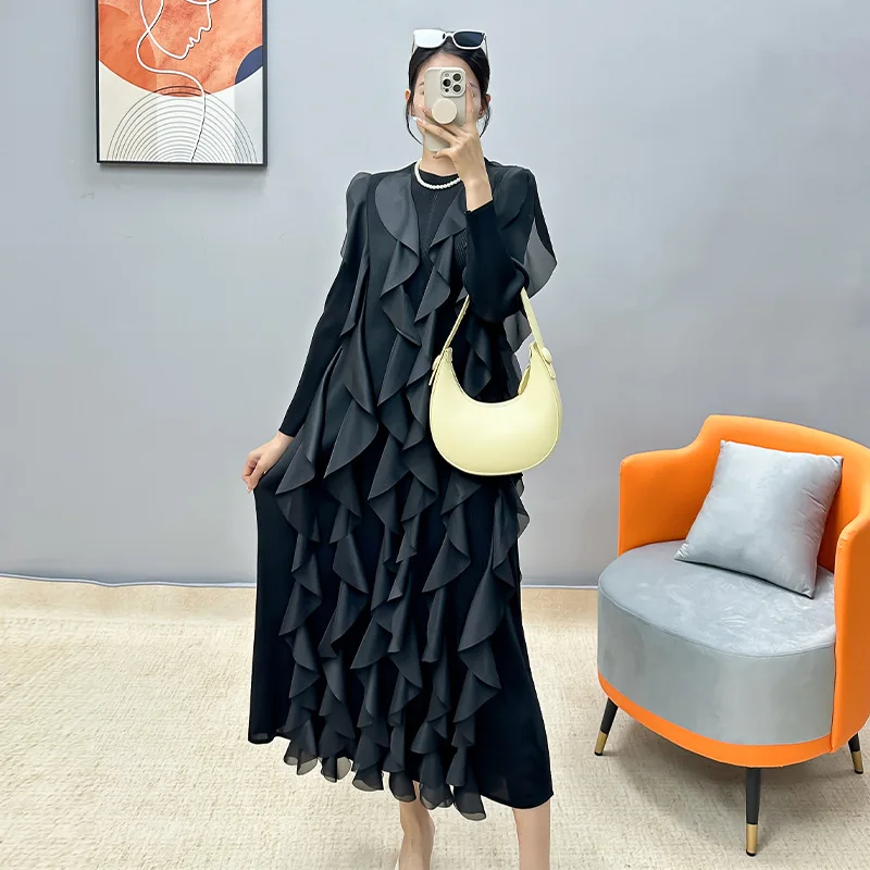 Платье женское однотонное Плиссированное с круглым вырезом на осень