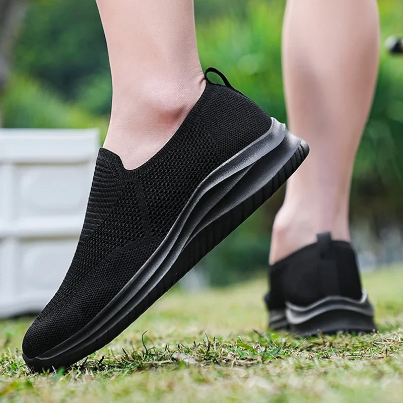 Кроссовки мужские сетчатые дышащие повседневная обувь для ходьбы и бега удобные