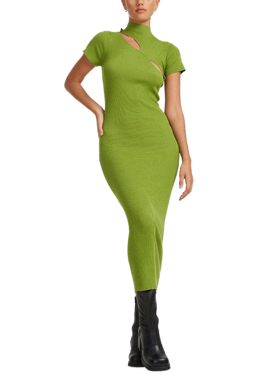 

Женское трикотажное длинное платье-миди с коротким рукавом и высоким воротником