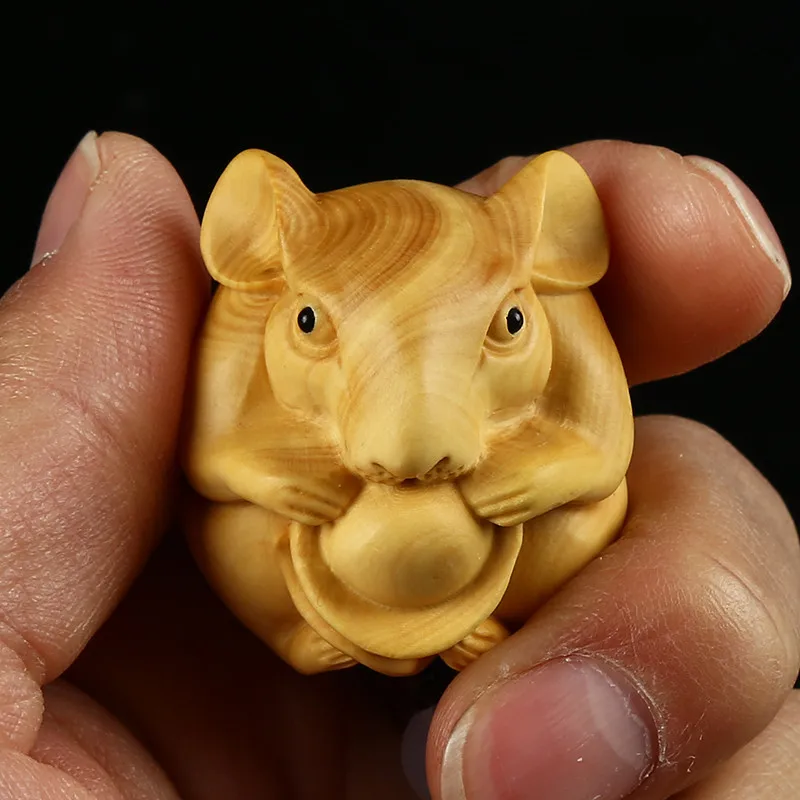 

4*3.5*4cm Boxwood Half-handmade Auspicious Wealth Mouse Teapot Collective Fengshui Delicate Carving Small Hand Piece Ornaments