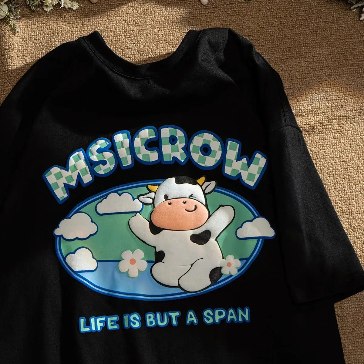 

2022 Ins Korean Fashion Design Cartoon Cow Print Graphic T Shirts Summer Pure Cotton Black White Tees Tops Kawaii Teens Clothes