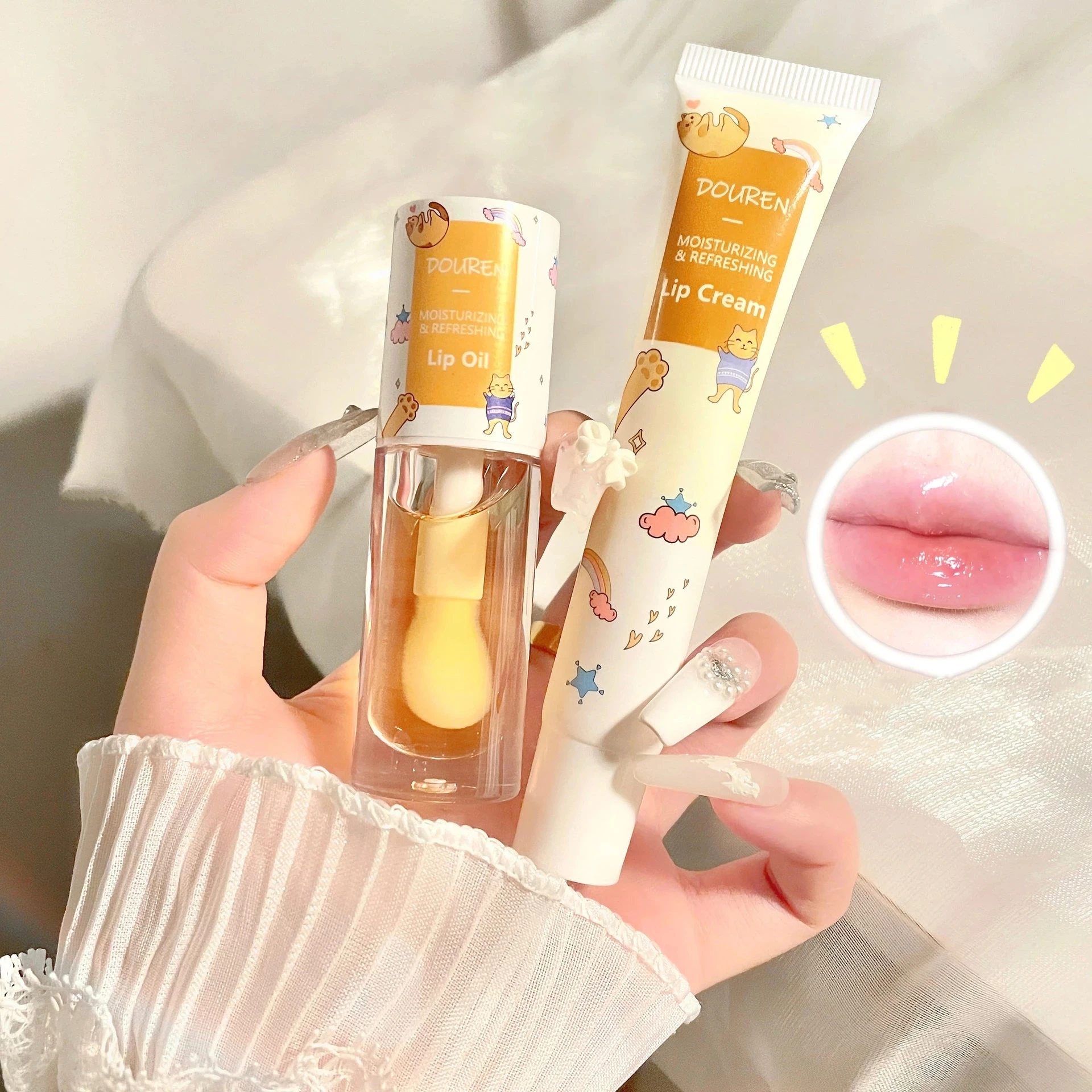 

Honey Lip Oil Lip Cream Non-sticky Moisturizes Reduce lip wrinkles Vitamin E Lip Tint Balm Lip Plumper Repair Lip Care Serum