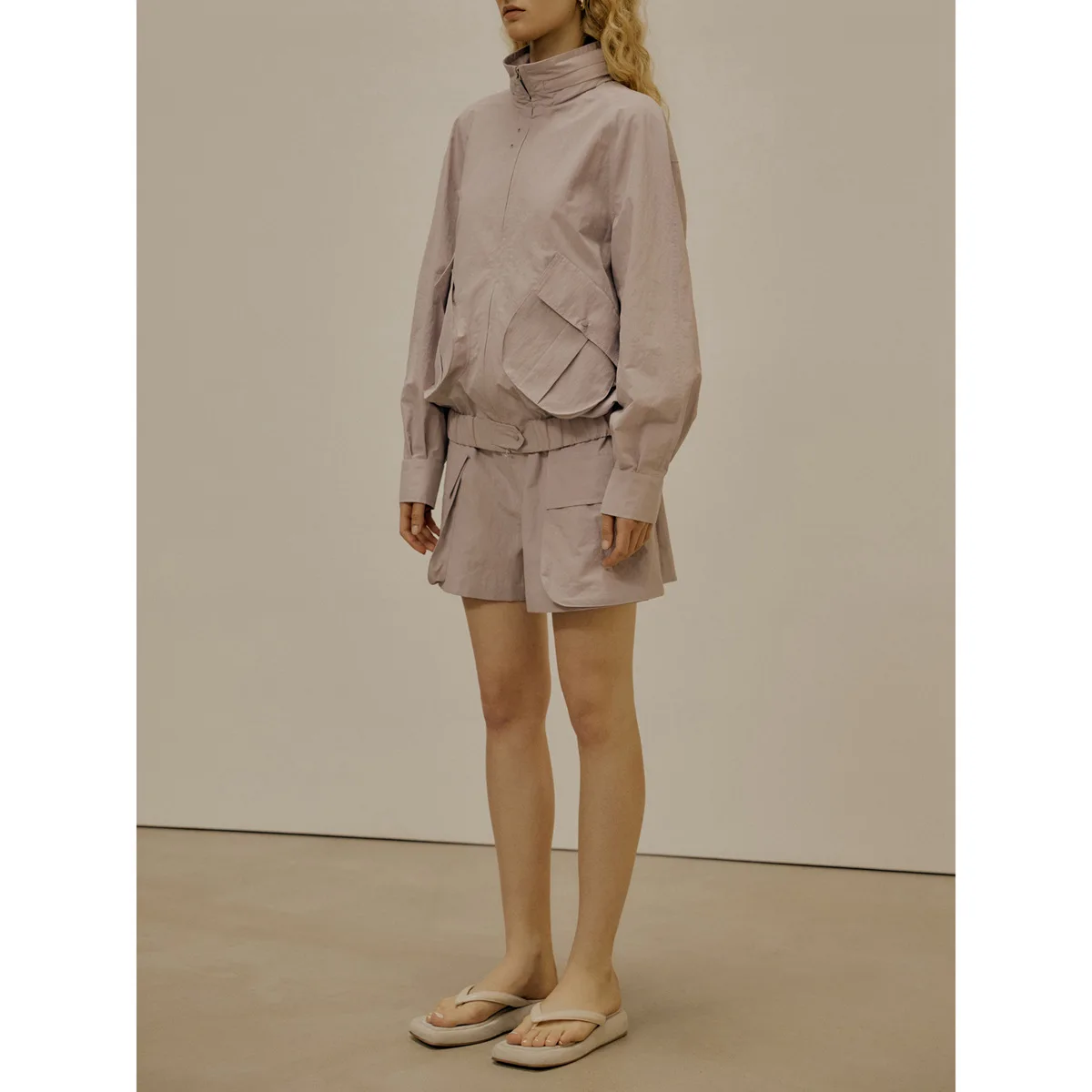 Женская куртка с капюшоном L0 * тонкие повседневные спортивные шорты на молнии