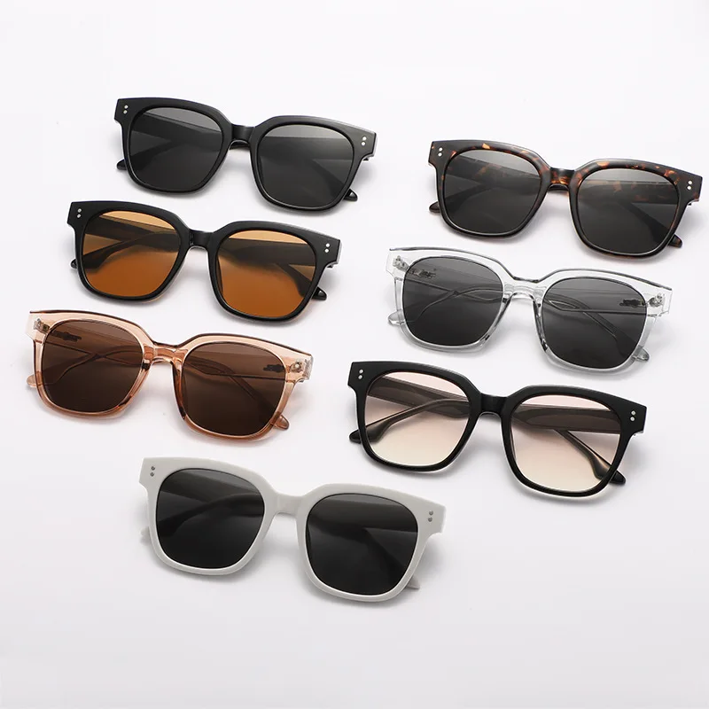 

Sunglasses 2022 New Trend Men's Retro Black-framed Glasses Ins Street Shooting Thin Sunglasses lunette de soleil femme
