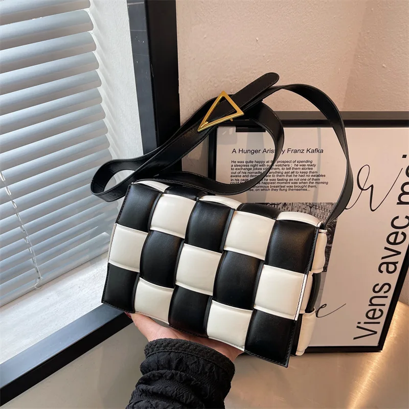 

2022 New High-quality Bag Women's Ins Woven Messenger Bag Fashion Shoulder Bag Women's Bag Designer Bag Handbags Luxury Designer