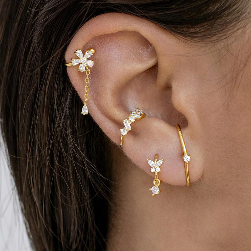 

Fashion Pink Zircon Lovely Butterfly Pendant Dangle Earrings for Women Girls Gold Color Circle Hoops Ear Buckle Piercing Jewelry