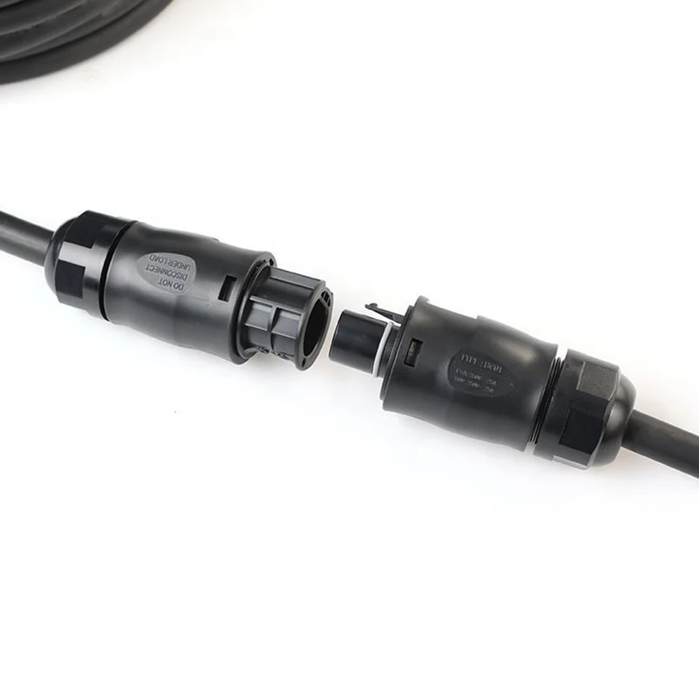 

UL94 V0 Flammability Rated 25A Male Plug End Cap Connector for Betteri BC01 Connection by Hoymiles Envertech or Huayu