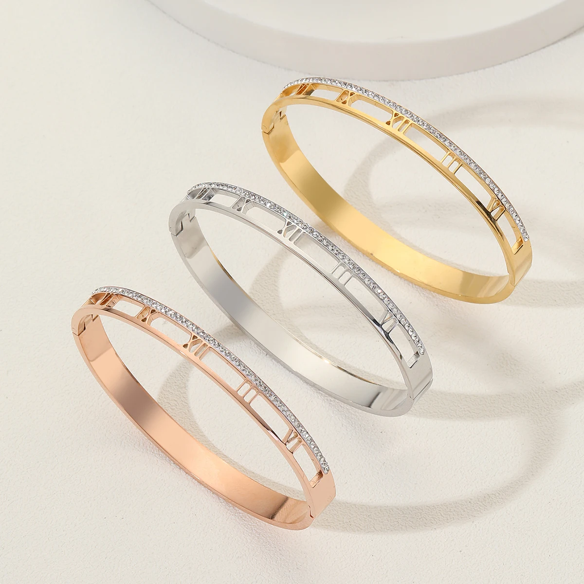 

New Stainless Steel Bangle Jewelry Crystal Bracelets Hollow Roman Numerals Bangle For Women Men Love Gifts Wholesale