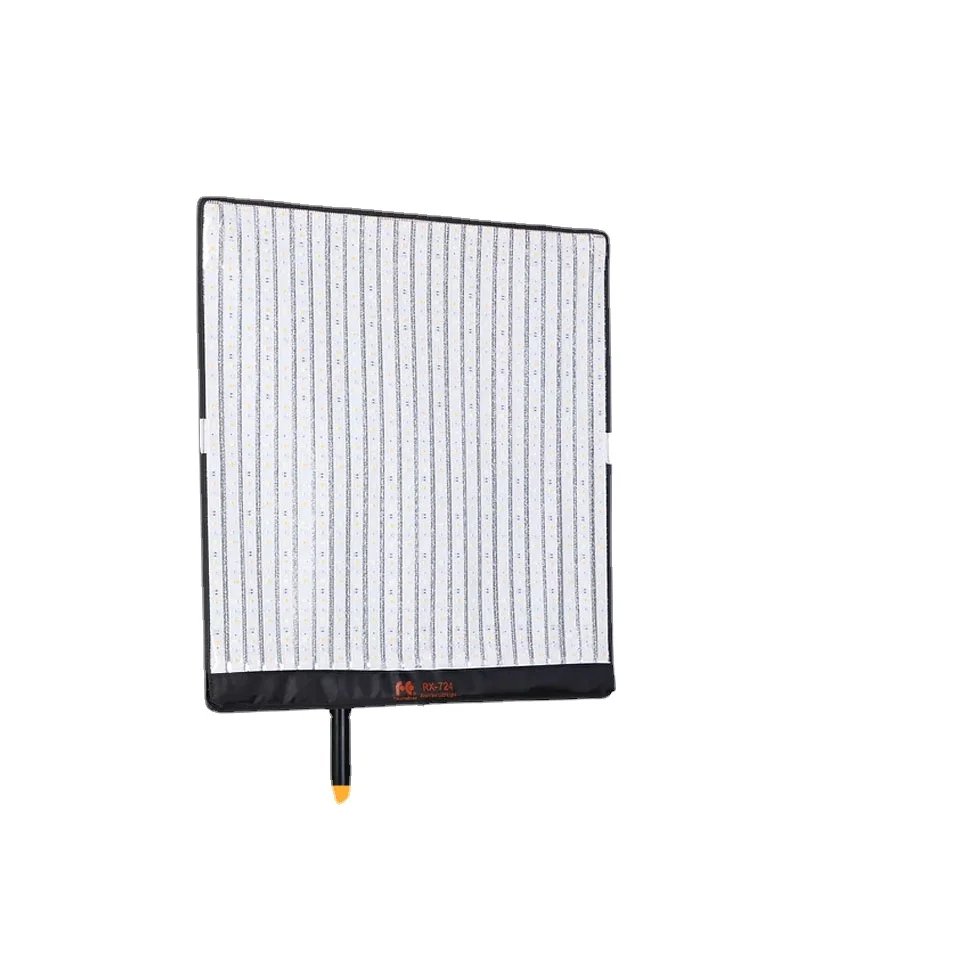 

Falcon Eyes RX-724 RGB+CCT LED Flexible Light 2.4GHz 150W 0-100% Step-less Dimming Video Lamp For Interview Broadcast
