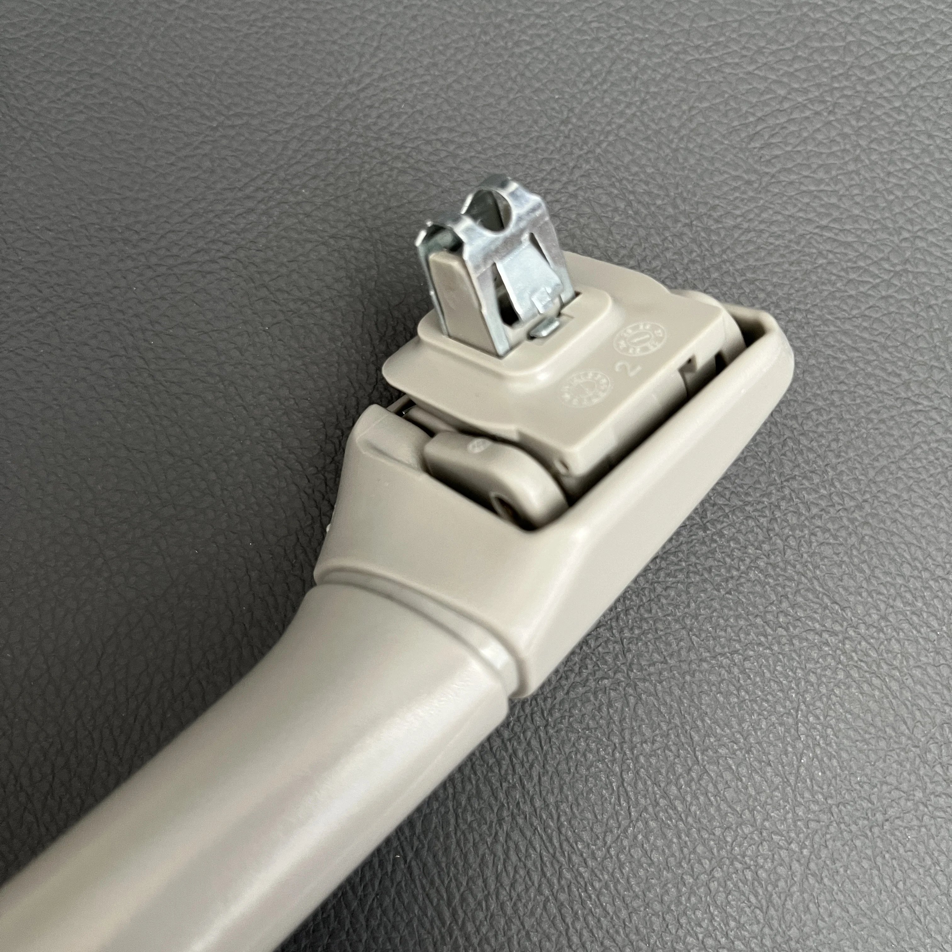 Внутренняя ручка для крыши автомобиля Потолочная 74610-53030 Lexus IS300 ES240 ES350 RX350 RX270 IS250