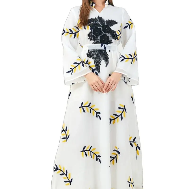 

Floral Embroidery Guipure Panel Belted Dress Stand Collar Long Sleeve Urban Casual Muslim Abaya Dress Dubai Party Dresses 2022