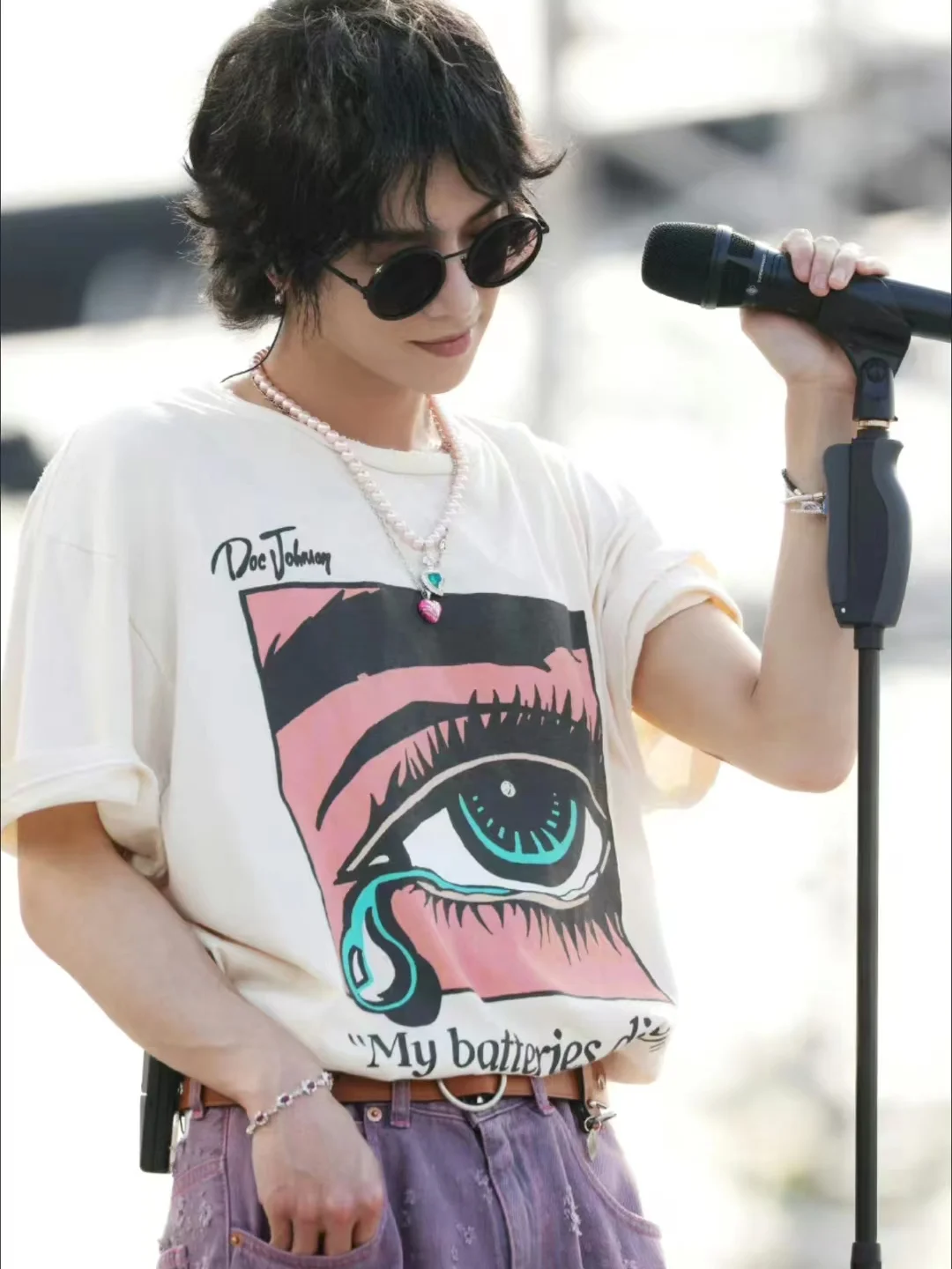 

Новая популярная Золотая пудра с принтом слезы сердцебиения для девушек свободный тренд повседневные мужские и женские короткие рукава