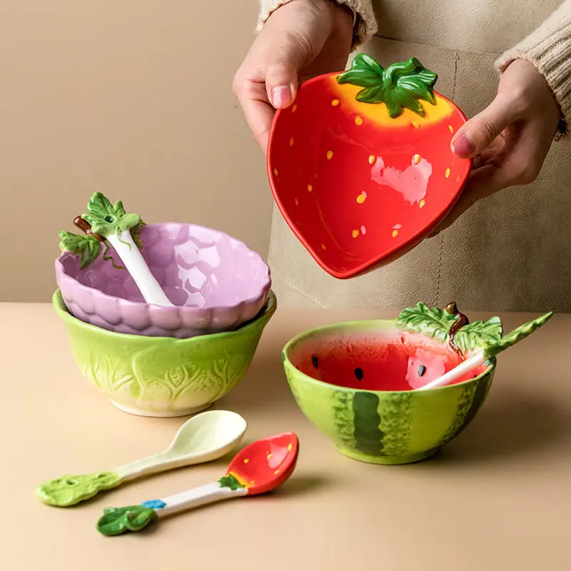 

Ceramic Fruit Salad Bowl Cartoon Vegetable Tableware Eating Rice Bowl Serving Bowl Strawberry Bowl with Spoon Noodle Bowl 300ml