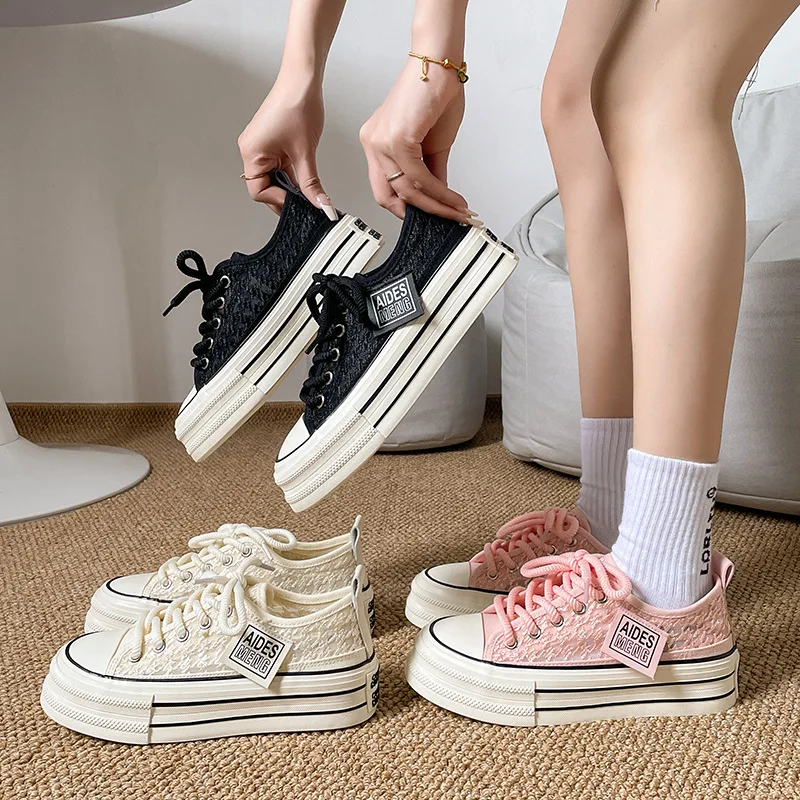 2023 Spring/Summer Women's Platform Canvas Shoes Elevated Thick Sports Shoes Girls' Outdoor Sports Shoes Women's Thick Sole Shoe