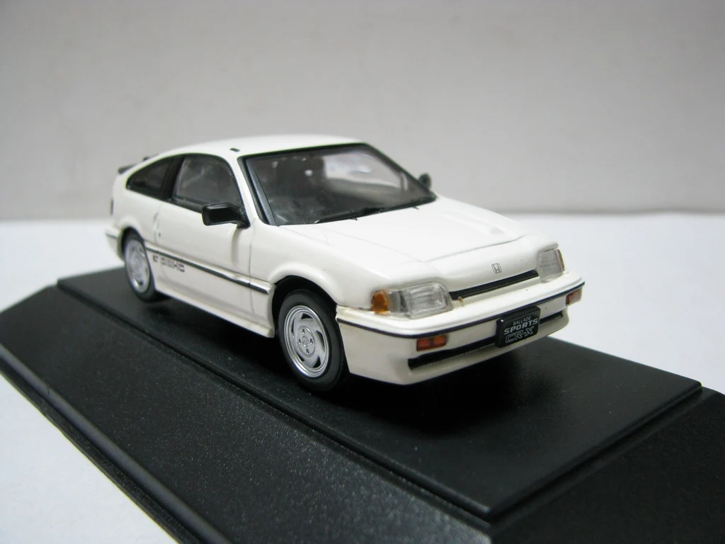 Фото Коллекционная модель автомобиля SAPI BALLADE SPORTS CR-X Si (белый) 1985 года, масштаб 1:43, из литого сплава, сувенир, украшение для витрины №4