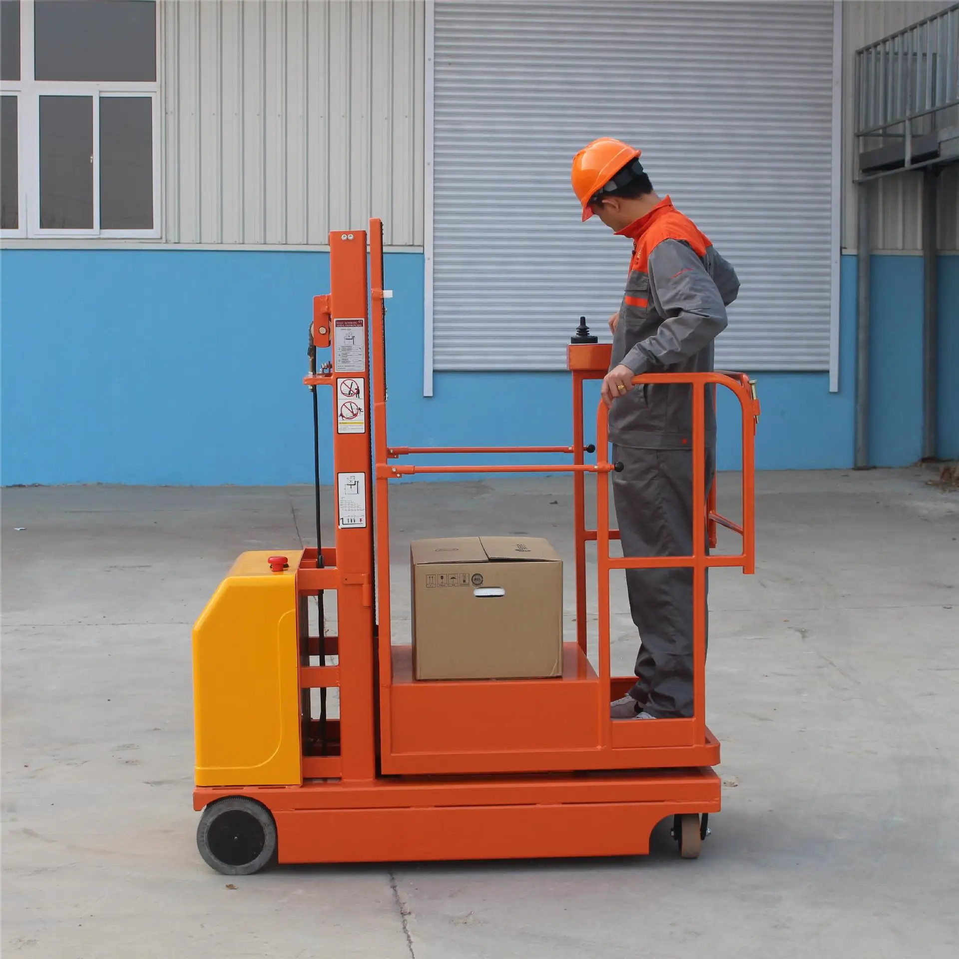 Полностью Электрический грузовик с высокой посадкой небольшой автоматический