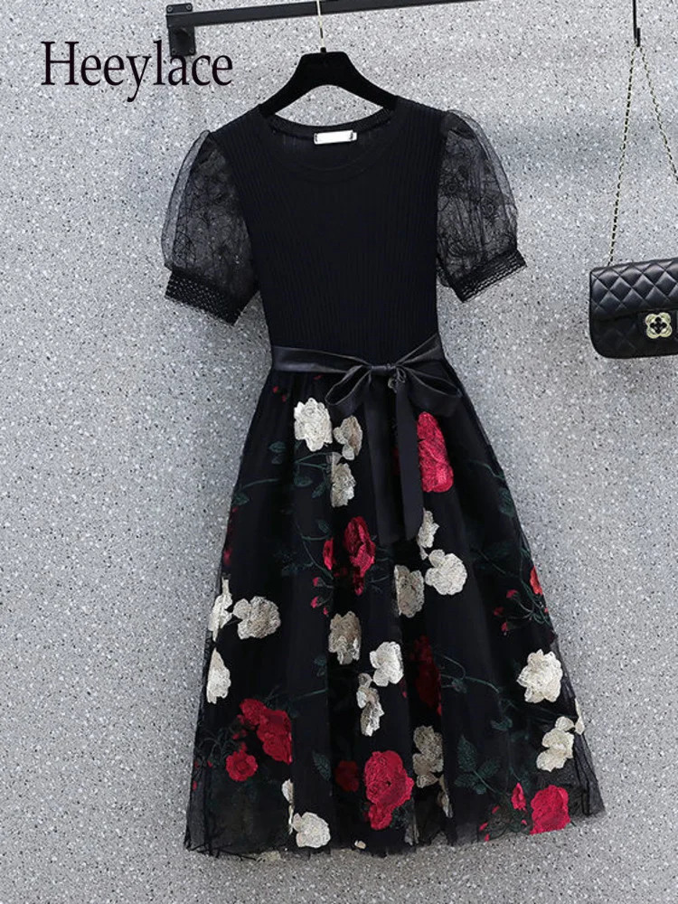 

Summer Floral Embroidery Lace Dresses For Women 2022 Fashion Short Sleeve High Waist A-line Dresses French Vintage Elegant Robe