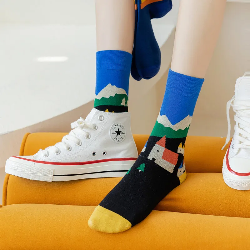 High Quality Women's Sports Socks Fashion Trend Cotton Socks Color Personality Socks