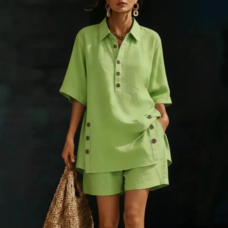 Фото Комплект из 2 предметов: рубашка и шорты больших размеров (до 5XL), однотонный, повседневный, свободный крой, с отложным воротником, простые шорты, пляжный, летний, для отпуска, стильный, комфортный костюм №3
