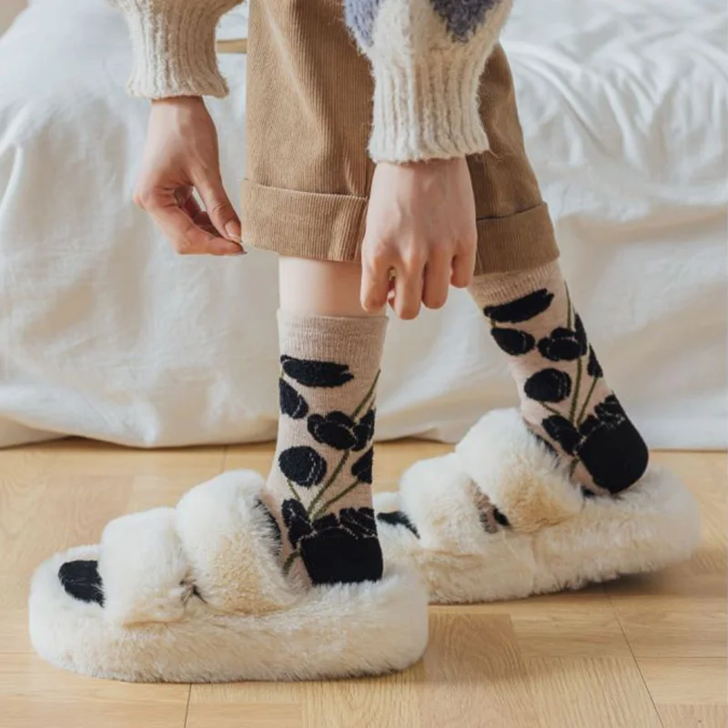 5 Pair Keep Warm Thick Winter Socks Set Female Harajuku Fashion Flower Print Socks For Women Brand Designer Cashmere Calze Donna