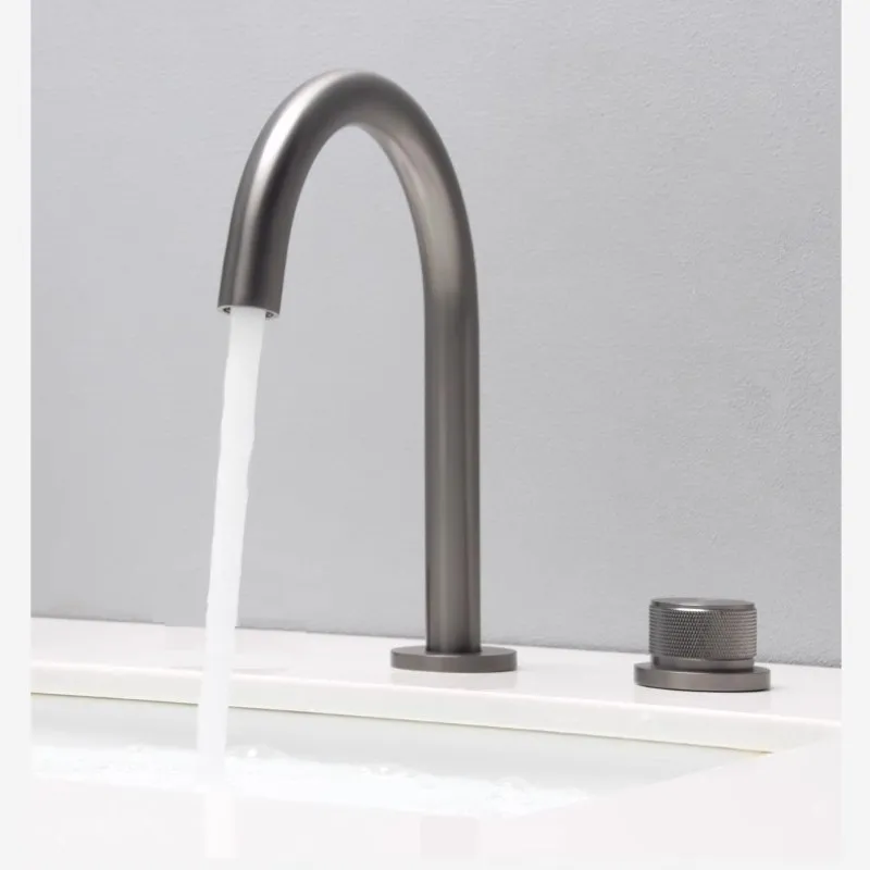 Латунный пистолет Серый кухонный смеситель Настольный для кухонной мойки с