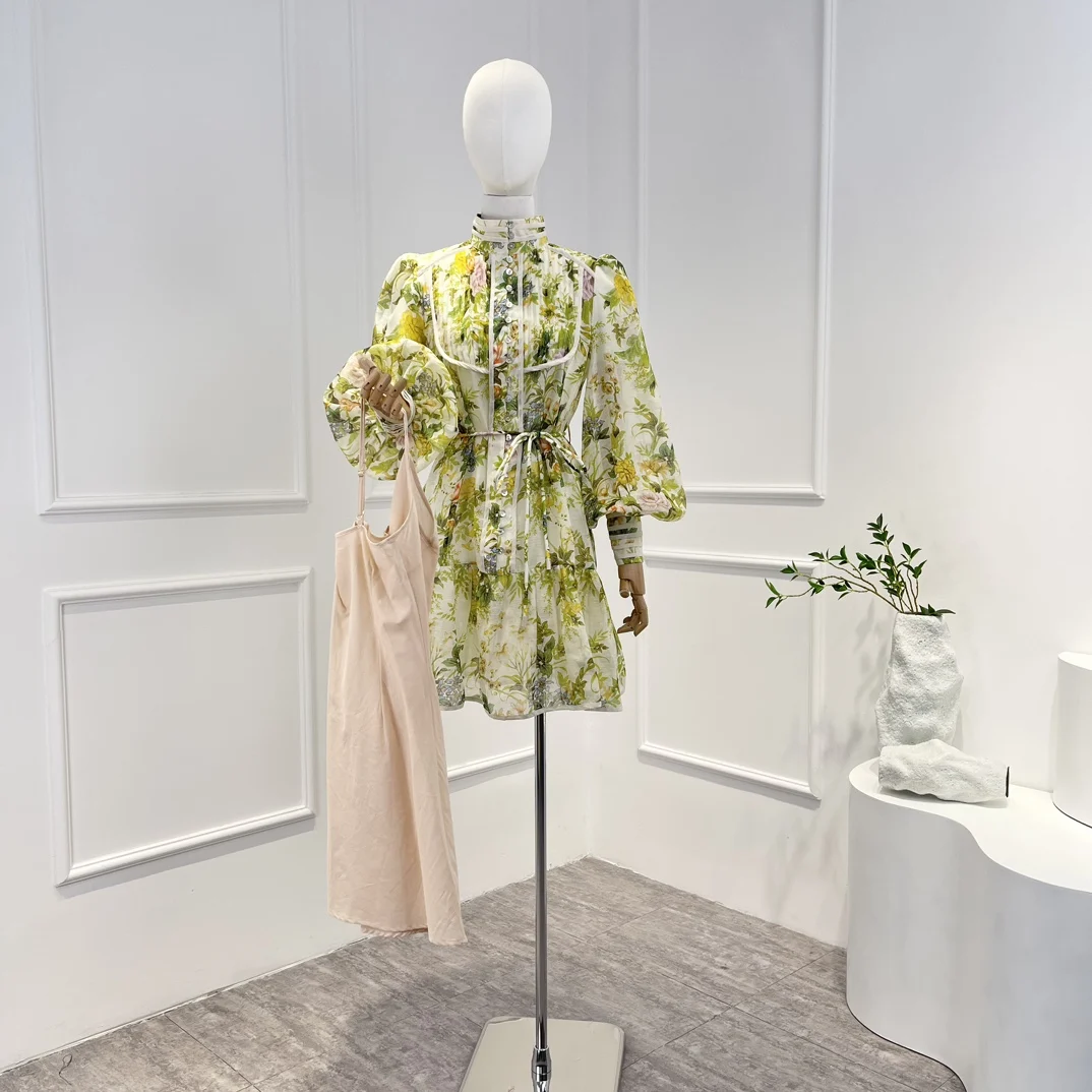 

Женское ТРАПЕЦИЕВИДНОЕ мини-платье с рукавами-фонариками, цветочным принтом, рюшами и поясом, в стиле пэчворк, весна-лето 2023