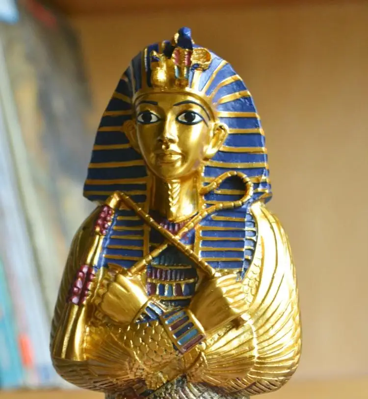 Egyptian Pharaoh Travel Decoration Egypt Queen Room Escape Props King Tutankhamun Head Craft |